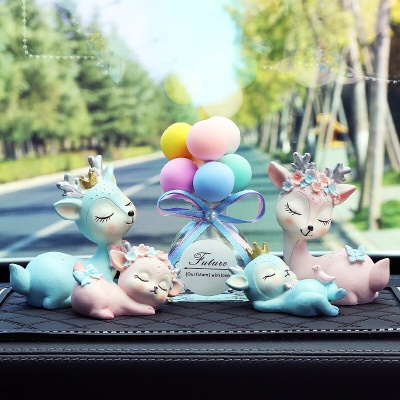 鹿爸+鹿妈+男宝+女宝+气球